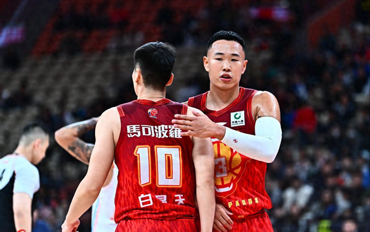 B体育登录入口-场均22分!无缘中国男篮,丁彦雨航接班人有硬伤,郭士强不敢征召